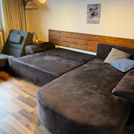 Appartement Dachgeschoss-apartment In Skilift-naehe