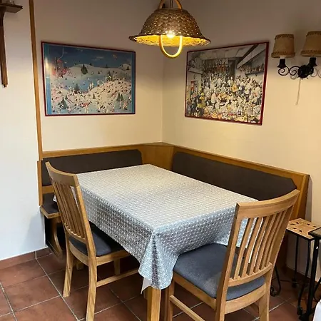 Apartment Dachgeschoss-apartment In Skilift-naehe *