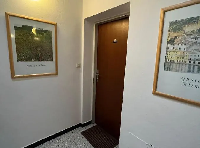 Dachgeschoss-apartment In Skilift-naehe Appartement Zell am See