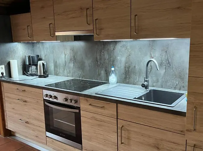 Dachgeschoss-apartment In Skilift-naehe Апартаменты